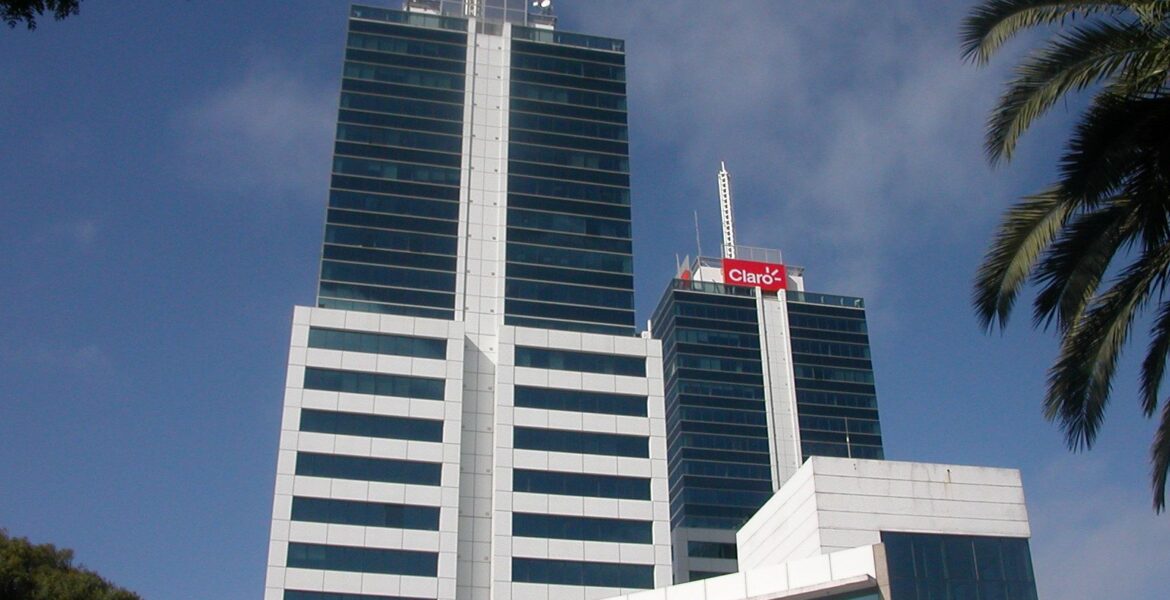 WTC_Montevideo_compressed